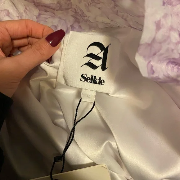 PRICE DROP🎉!!! Selkie Bouquet Mini Dress, (M) - Picture 12 of 16